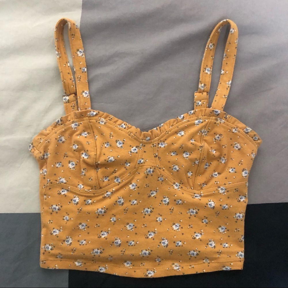 Abercrombie & Fitch Crop Top